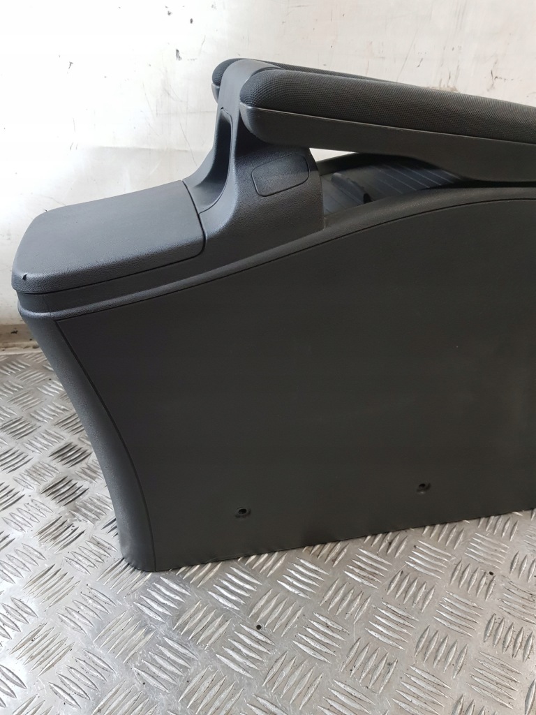 Туннель средний подлокотник renault megane ii рестайлинг в Украине