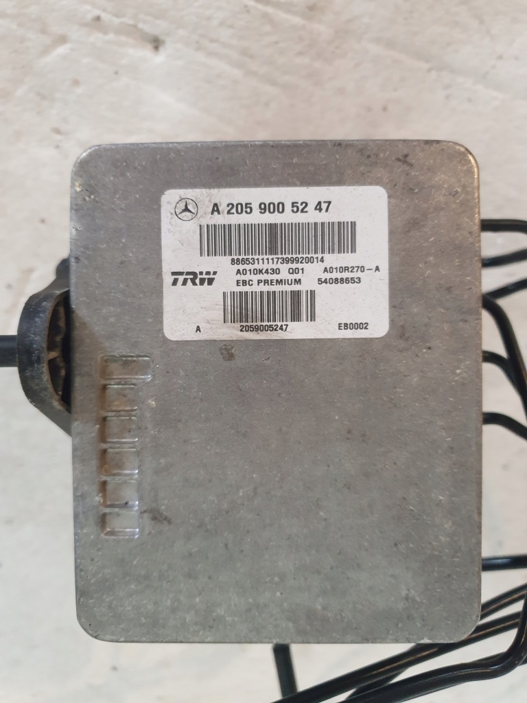 фото №3, Mercedes c klasa w205 насос abs демонтаж