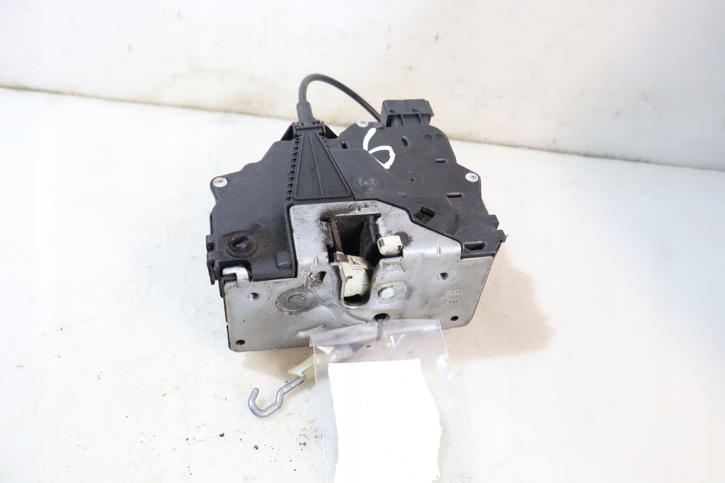 фото №3, Замок правый задняя дверь opel corsa d