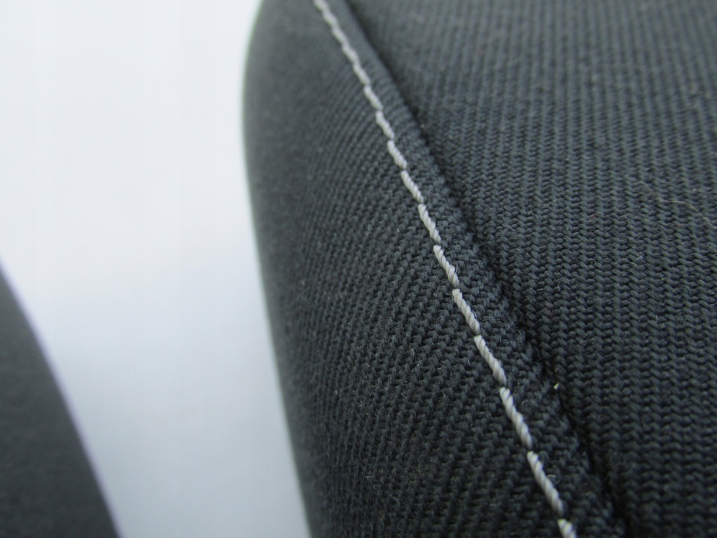 фото №4, Підголівник перед білий нитка c-max mk2 grand 2011 r