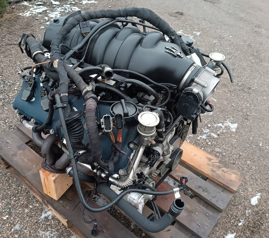 фото №8, Двигатель kompletny maserati granturismo 4.2 v8
