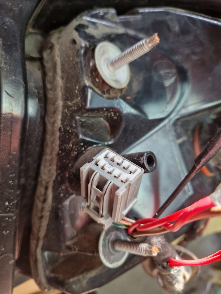 фото №9, Ford mustang vi лампа лівий задня