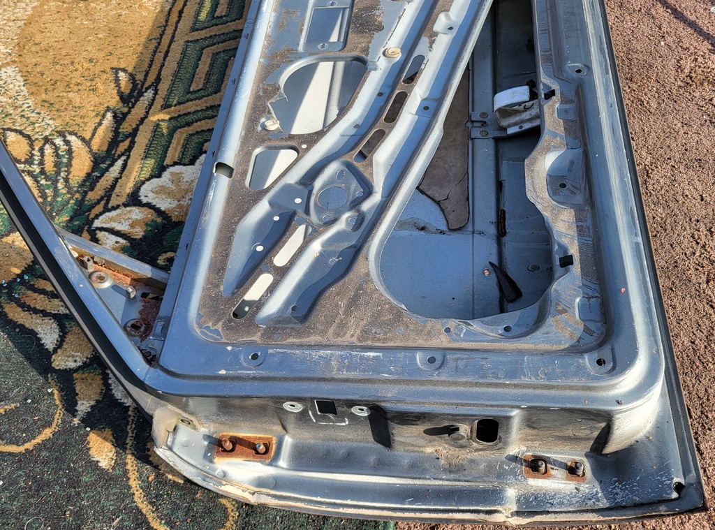 фото №9, Двері праве bmw 3 e30 2d