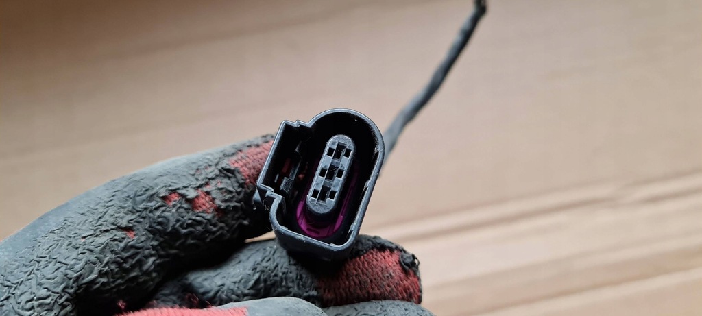 фото №5, A4 b9 8w lift штекер колодка 8k0973703g a5 8w q5 80a vw audi