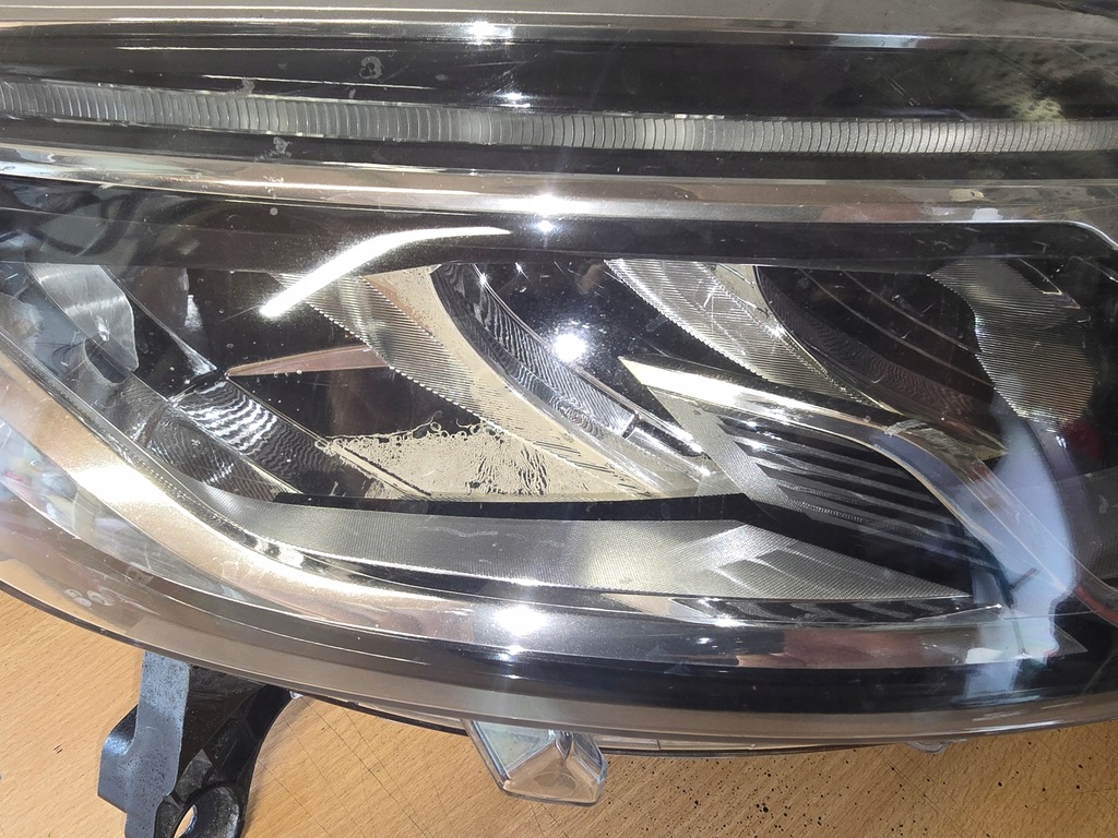 фото №5, Лампа правая renault captur i lift full led 260100400r eu.