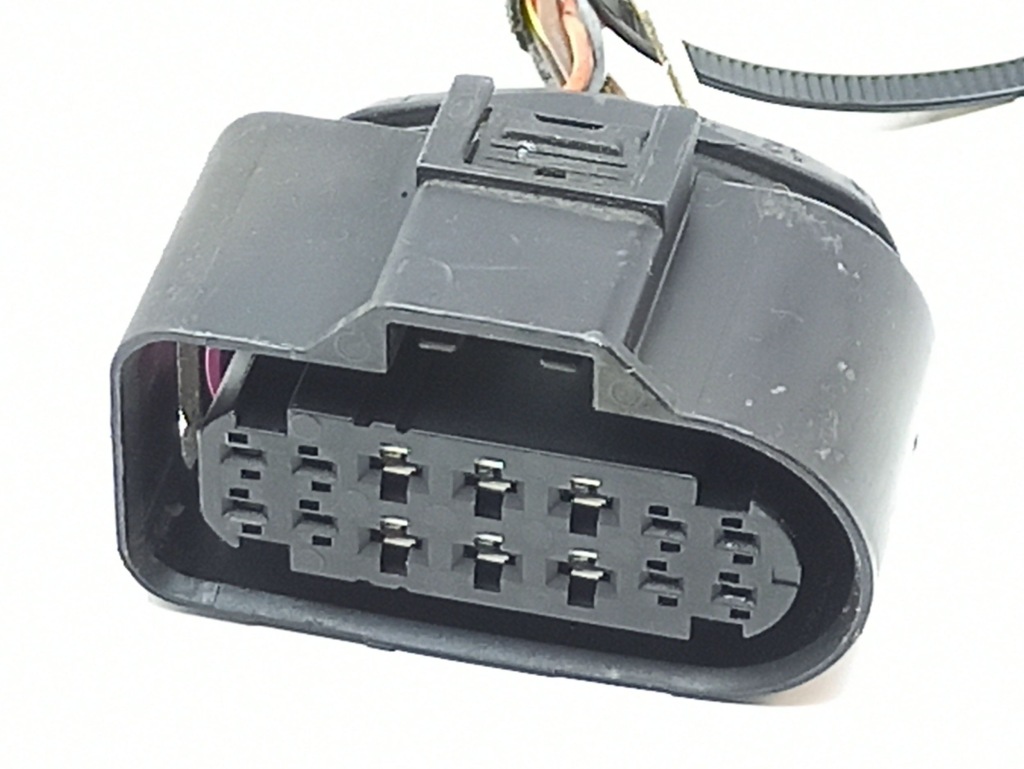 Джгут фара audi a4 s4 b9 8w 8w0973737 Недорого