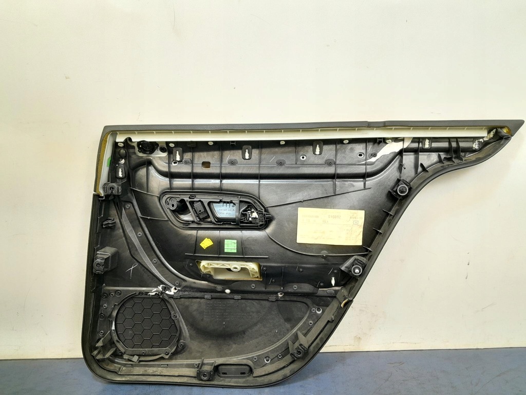 фото №4, Vw passat cc обивка дверь задняя левая кожаный