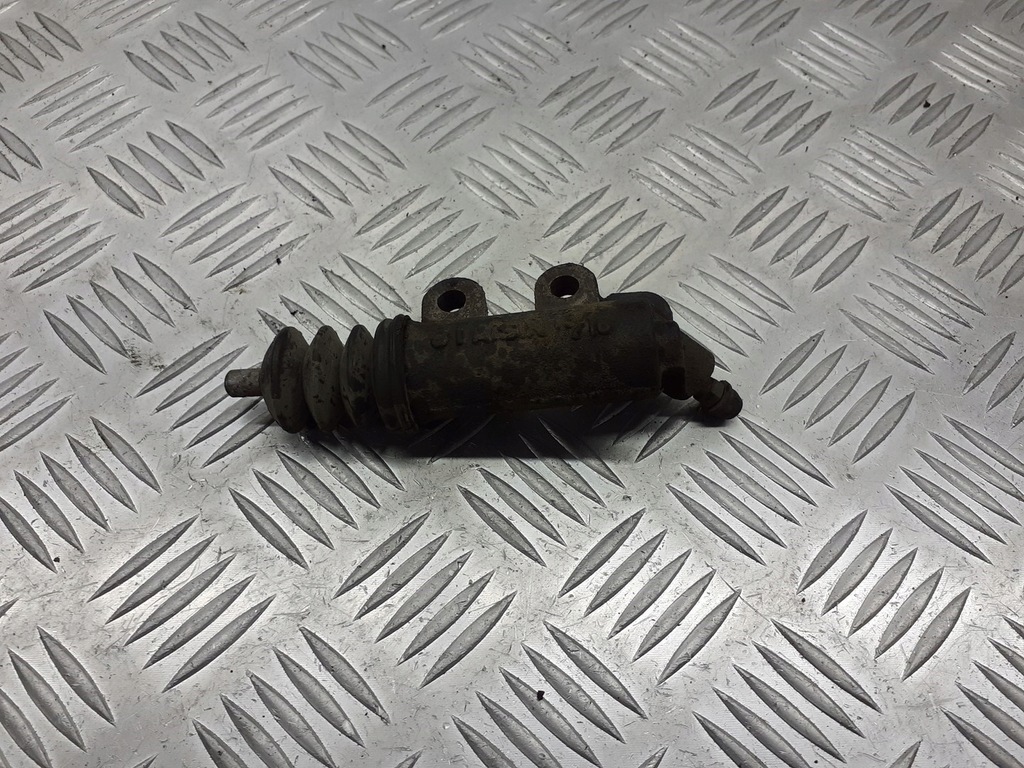 фото №1, Цилиндр сцепления toyota avensis t25 2.0 d4d