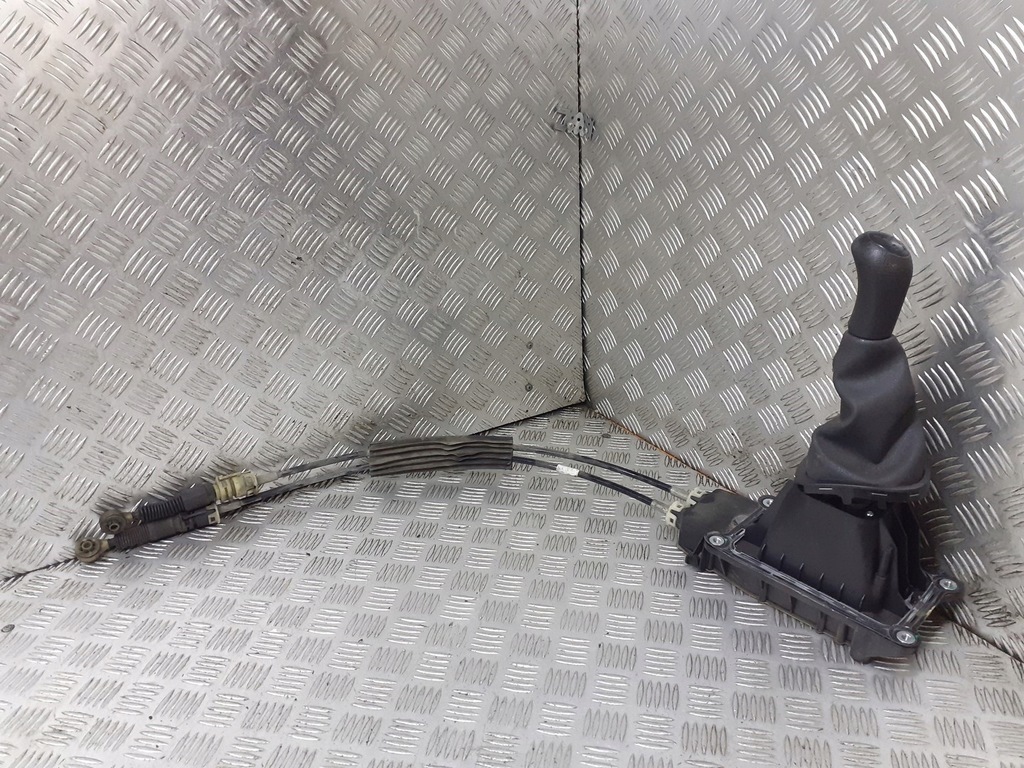 фото №1, Выборщик передач clio iii 1.5 dci 8200755871