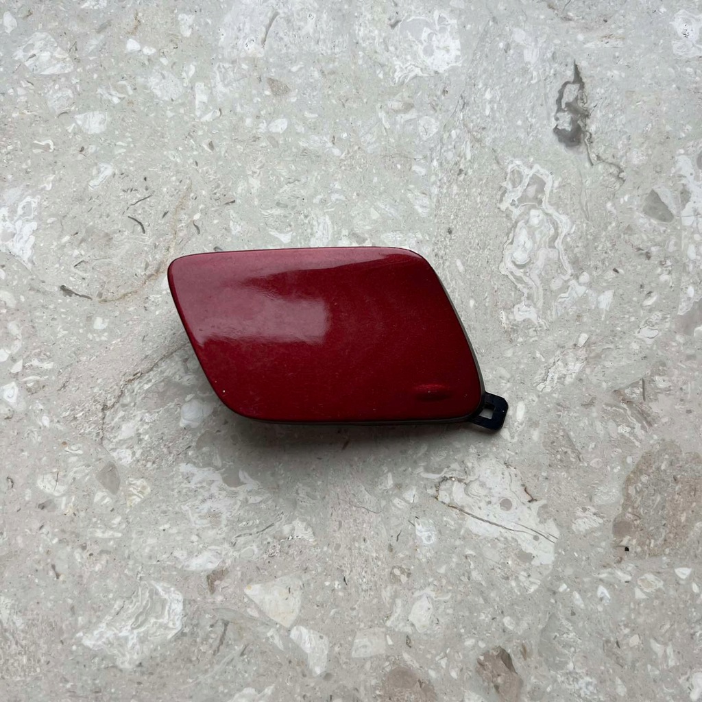 фото №1, Volvo v40 заглушка бампер перед 31290933