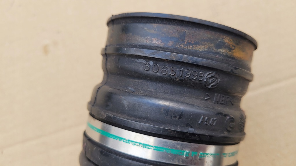 фото №3, Alfa romeo 156 труба воздухозаборник воздуха 1001618