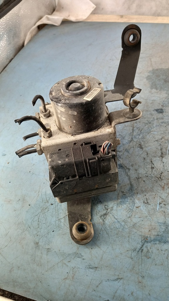 фото №1, Насос abs mazda 2 1.4b 06r