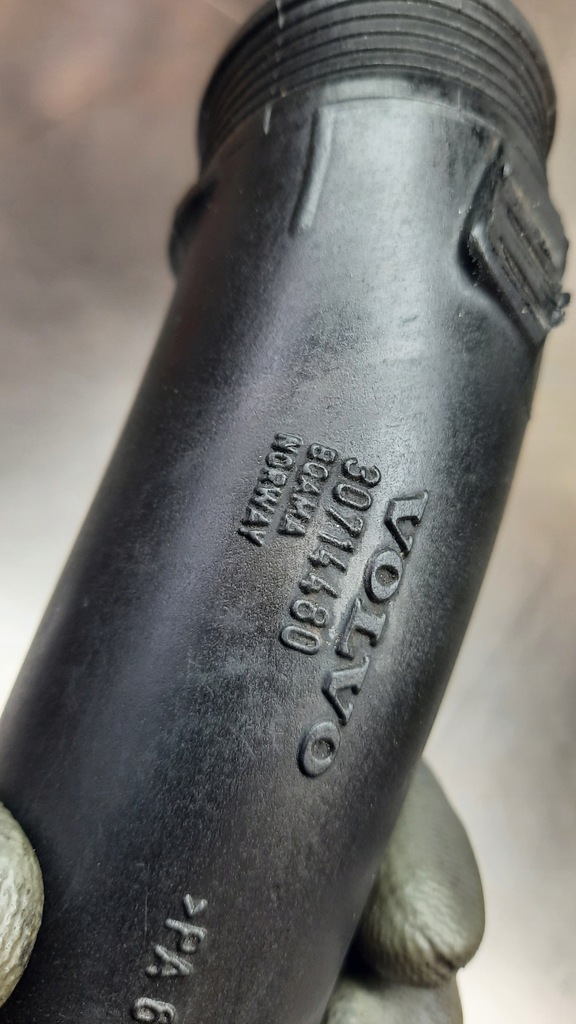 фото №7, Труба інтеркулер 30714480 volvo s60 lift 06r 2.4 d5 185km