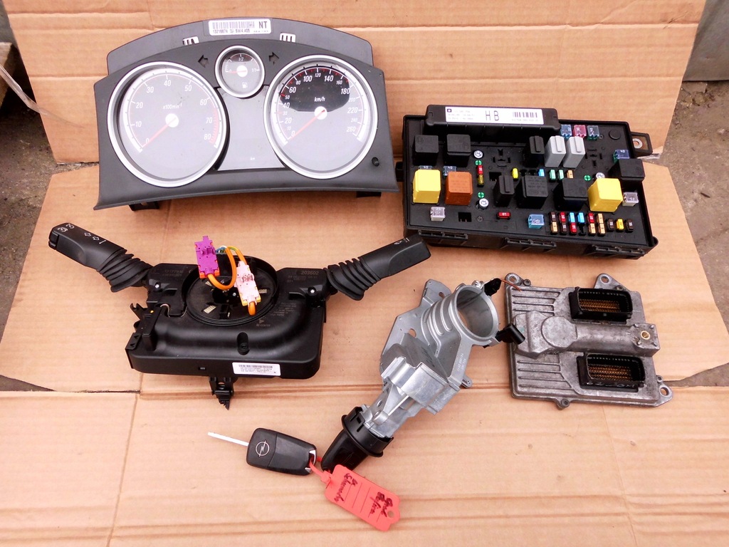 фото №1, Набір стартовий opel zafira b 2.2 16v 55353843ut