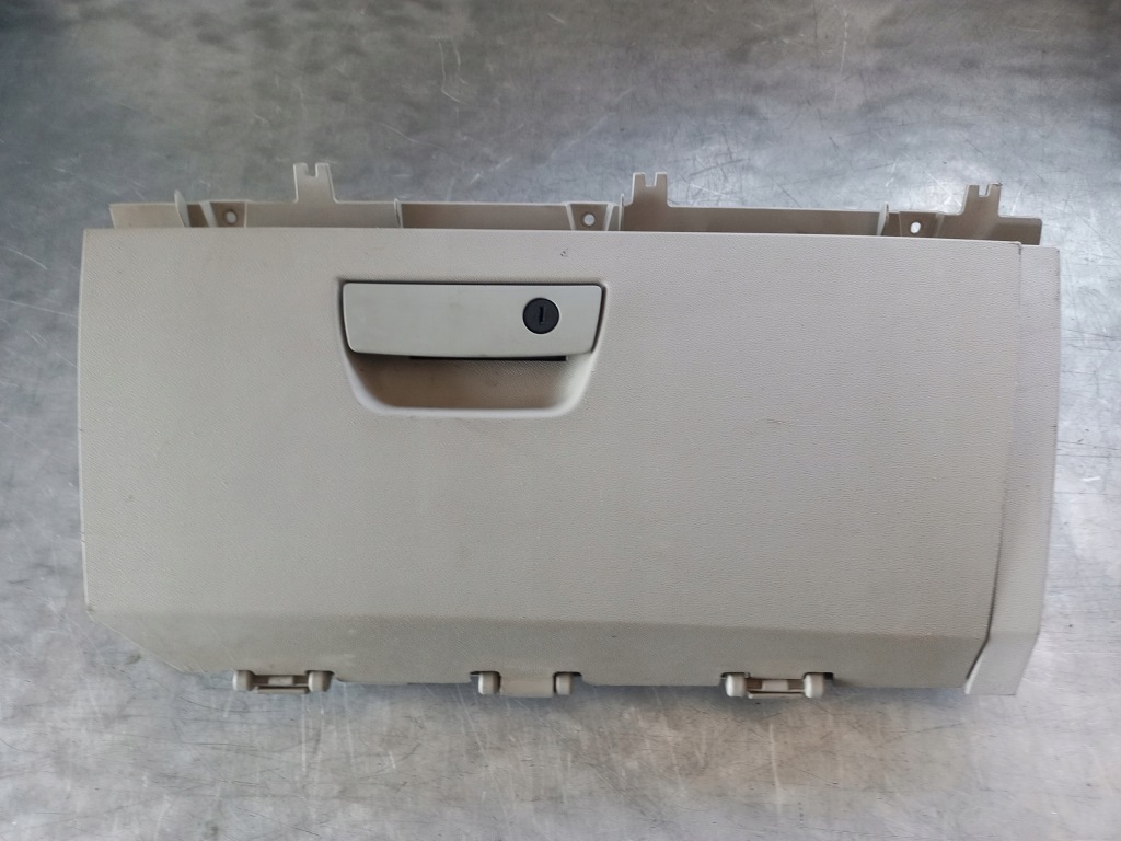 фото №1, Бардачок пассажира 63248z dodge grand caravan v