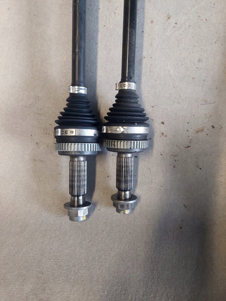 фото №2, Привідний вал задня tucson ii sportage iv 2.0crdi 4x4