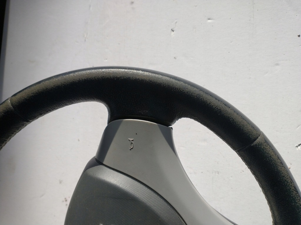 фото №5, Повітропровід шкіра з подушка smart forfour