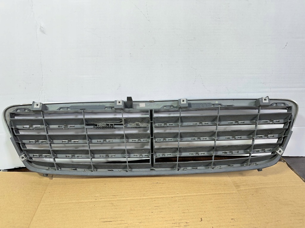 фото №9, Решётка радиатора передний решётка радиатора mercedes c klasa w203