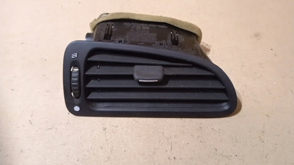 фото №1, Jaguar s-type решётка обдув xr83-19c681-ae