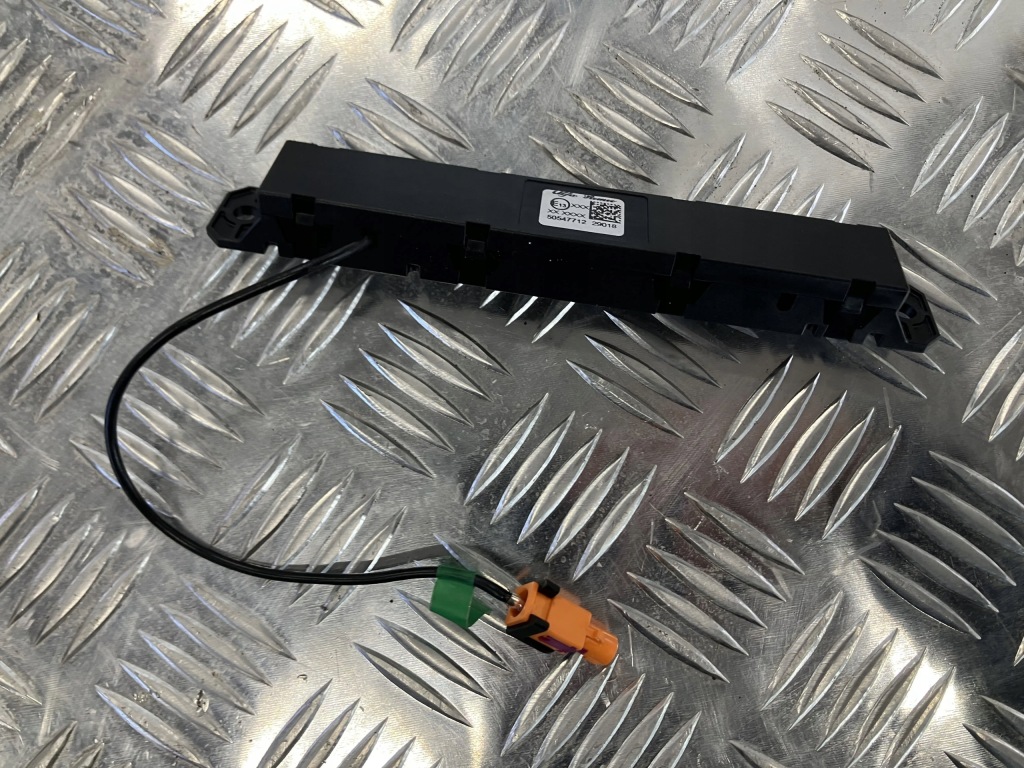 фото №1, Усилитель антенны alfa romeo stelvio 16- 50547712