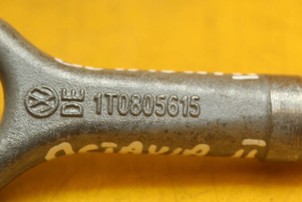 фото №6, Hak вушко буксирувальний skoda octavia ii 1t0805615