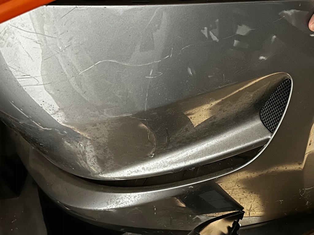 фото №11, Ferrari california t turbo бампер задний бампер 86667810 85828300