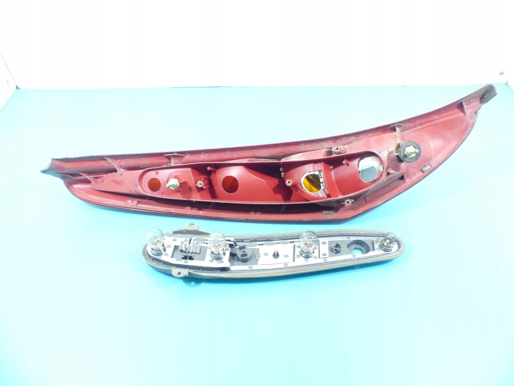 фото №4, Лампа задня права fiat punto ii 3d 99-03