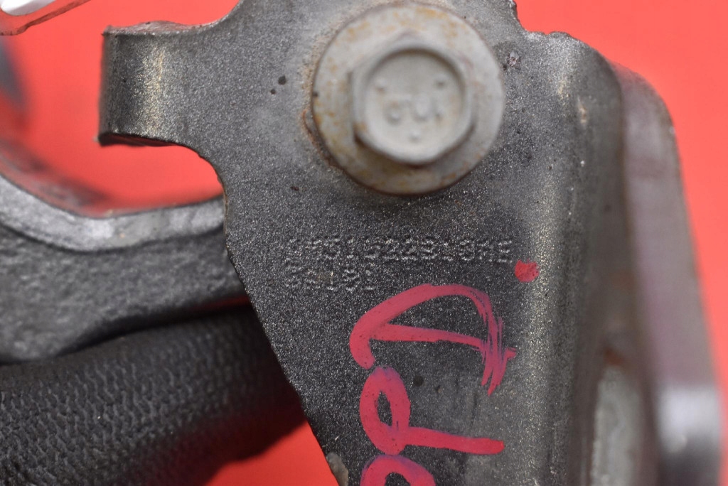 Петля петли дверь правая  перед am51u22810ae ford c-max mk2 10-15 с Разборки