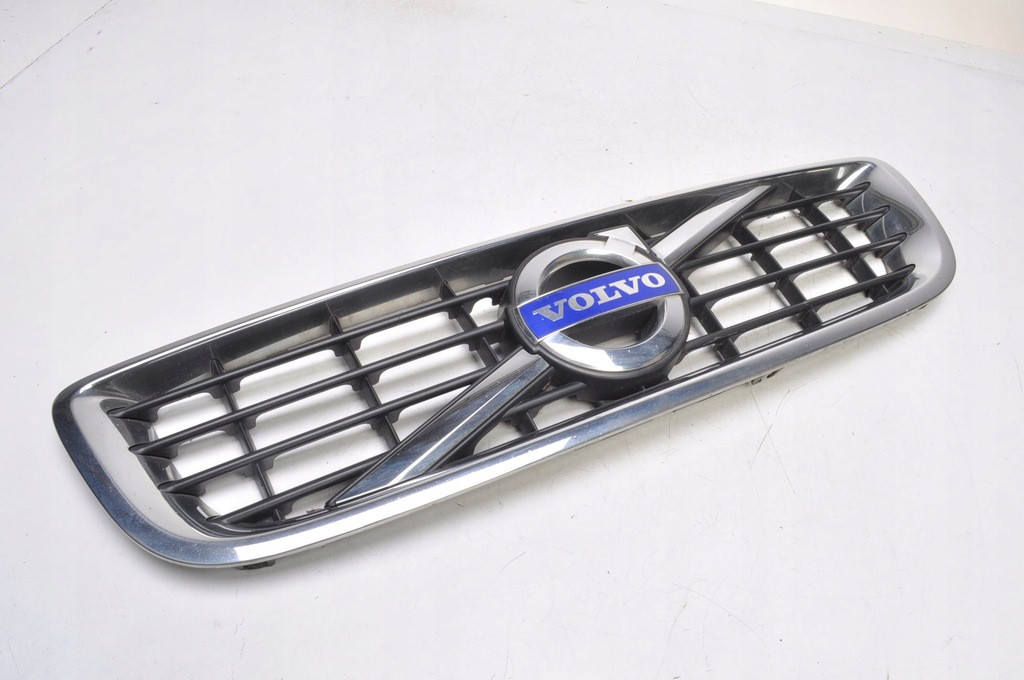 фото №1, Volvo s40 ii v50 решётка радиатора решётка радиатора решётка радиатора lift 31290533