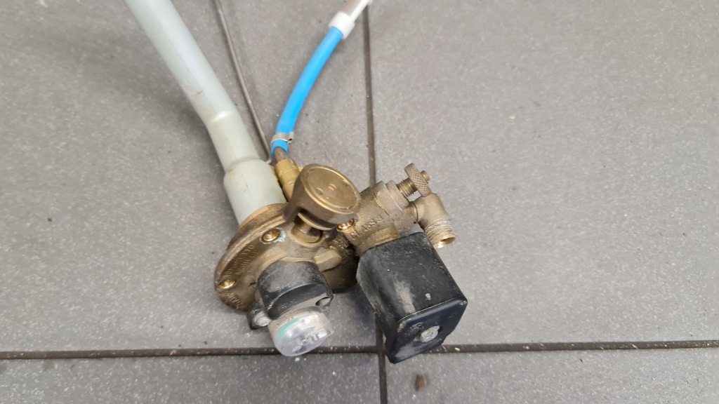 фото №3, Поплавок газа tomasetto клапан многоклапанный