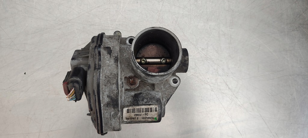 фото №1, Дроссельная заслонка ford focus 1.6 2s6u-fc