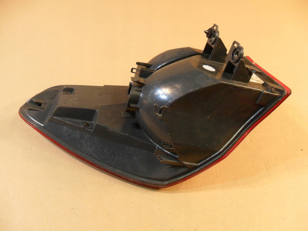 фото №8, Bmw f48 x1 лампа права правий задня w крила 7488542