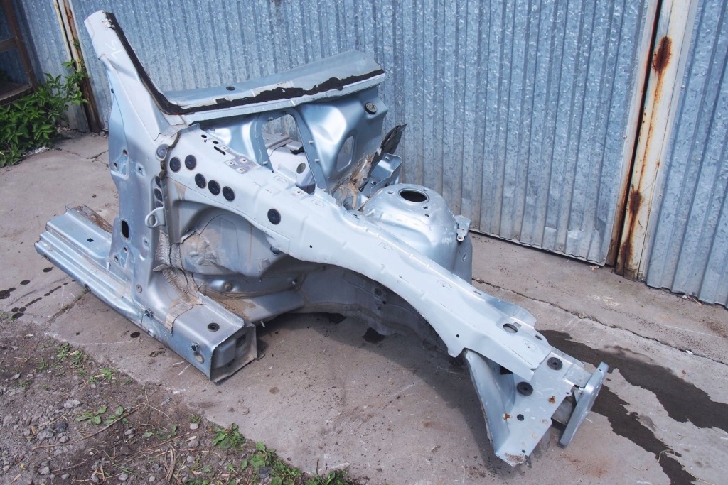 фото №2, Лонжерон порог правый mercedes sl r230 цвет 197