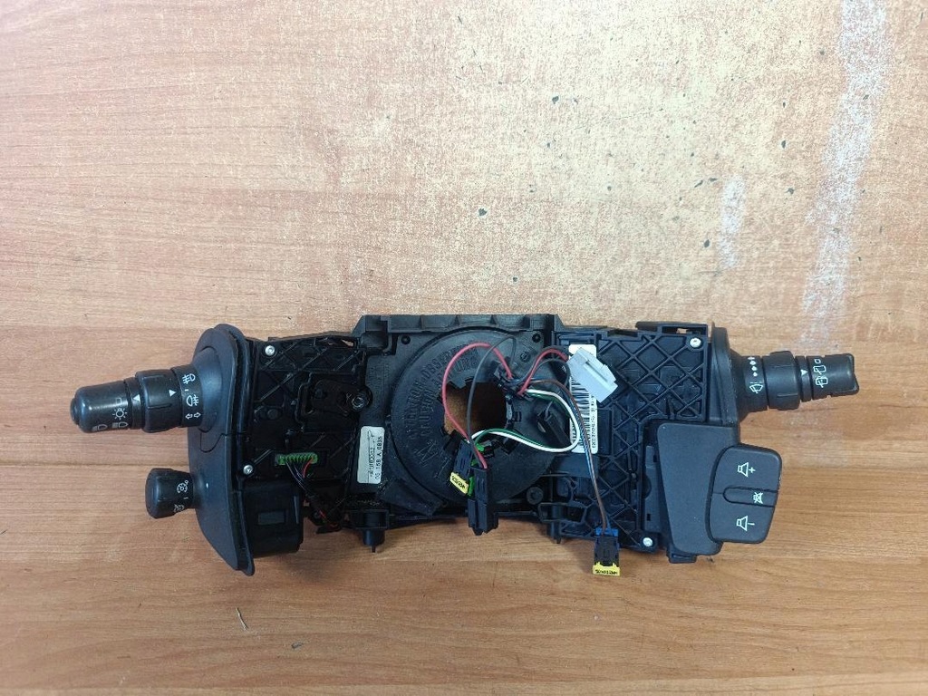 фото №1, Переключатель комбинированный лента renault scenic 2 ii grand 8200127728