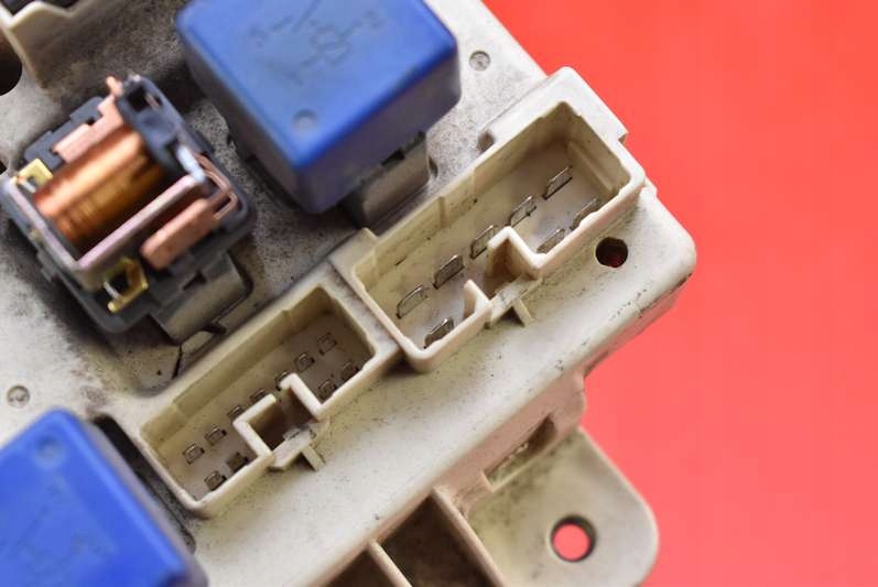 фото №14, Коробка предохранителей 82641-20190 toyota rav 4 1 i 2.0 16v 129 km 94-00