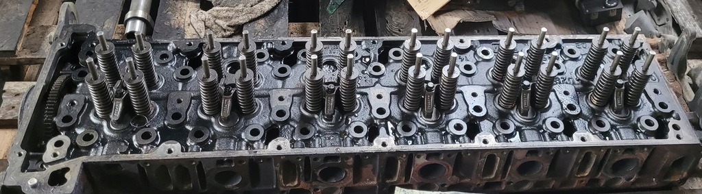 фото №4, Головка двигателя mercedes actros antos arocs 450 km