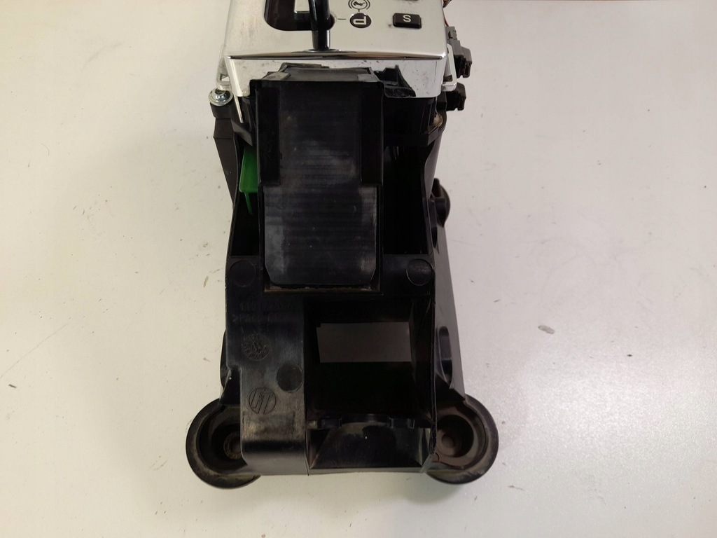 фото №6, Peugeot 208 i 2008 домкрат перемикання передач 119172377 g508