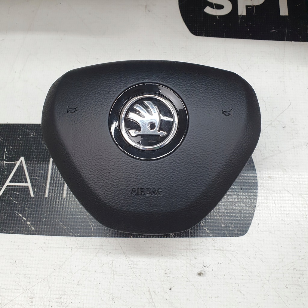 фото №8, Citigo приборная панель консоль подушки безопасности ремни подушка безопасности