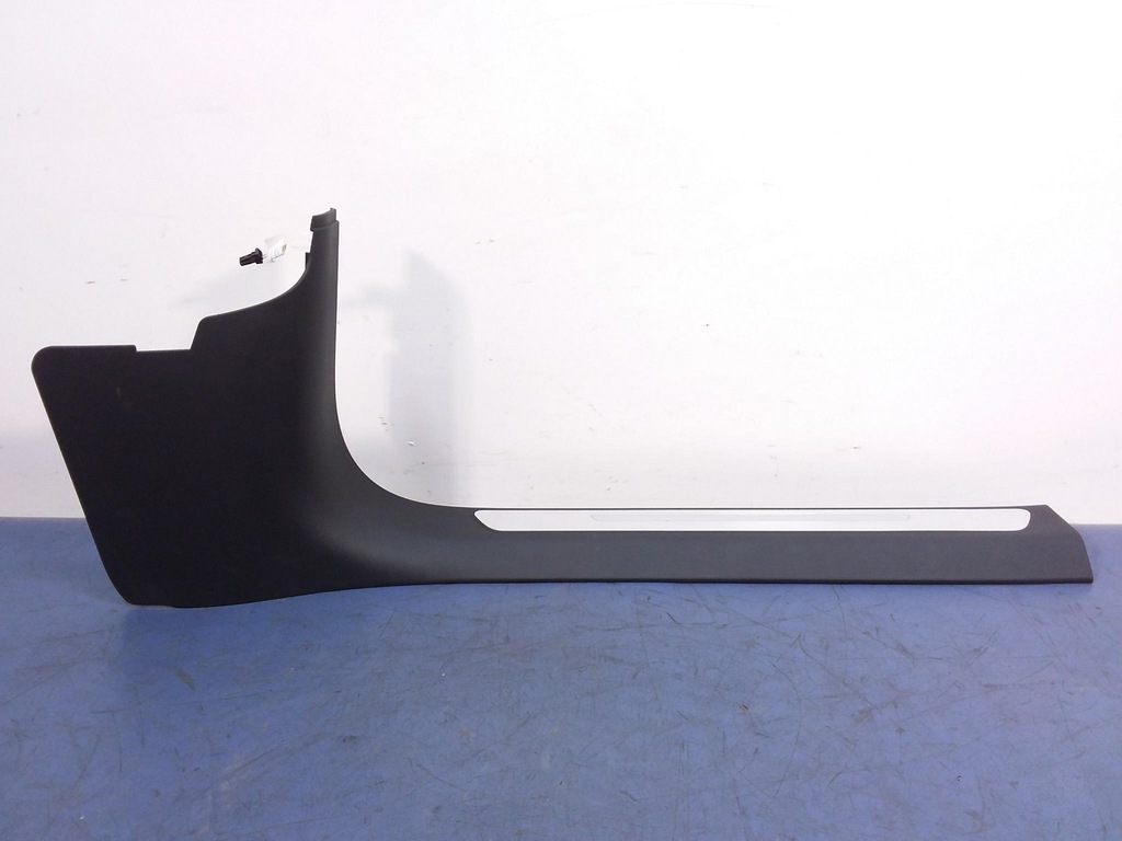 фото №1, Audi a8 d4 4h защита порог правый перед 4h1867272f