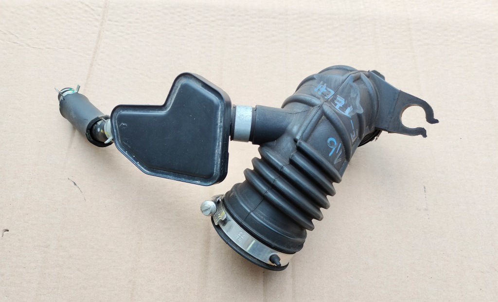 Купити Renault arkana 1,6 e-tech гібрид труба шланг повітря