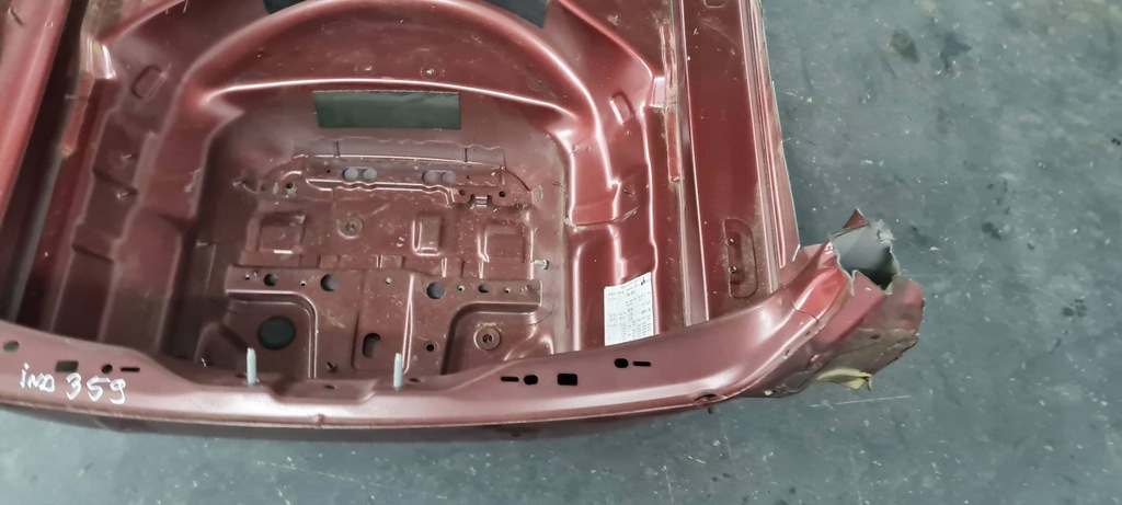 фото №7, A5 8w поддон усилитель pas задняя ниша колеса sportback 359 ly3s a5 8w