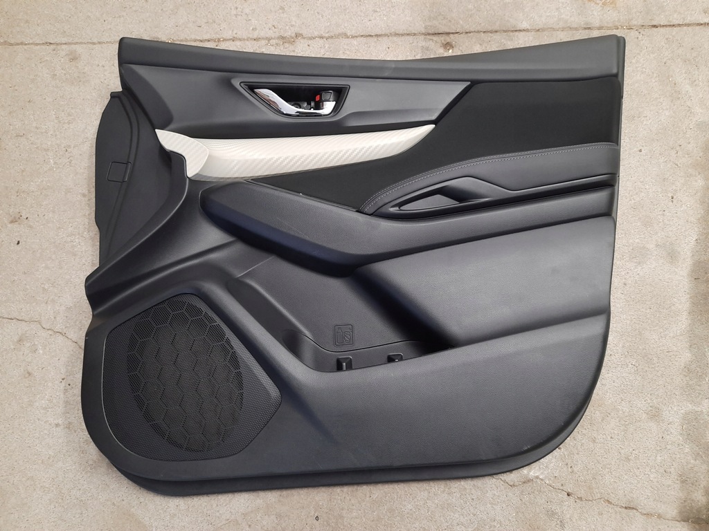 фото №16, Subaru ascent 19- обшивки дверь комплект usa