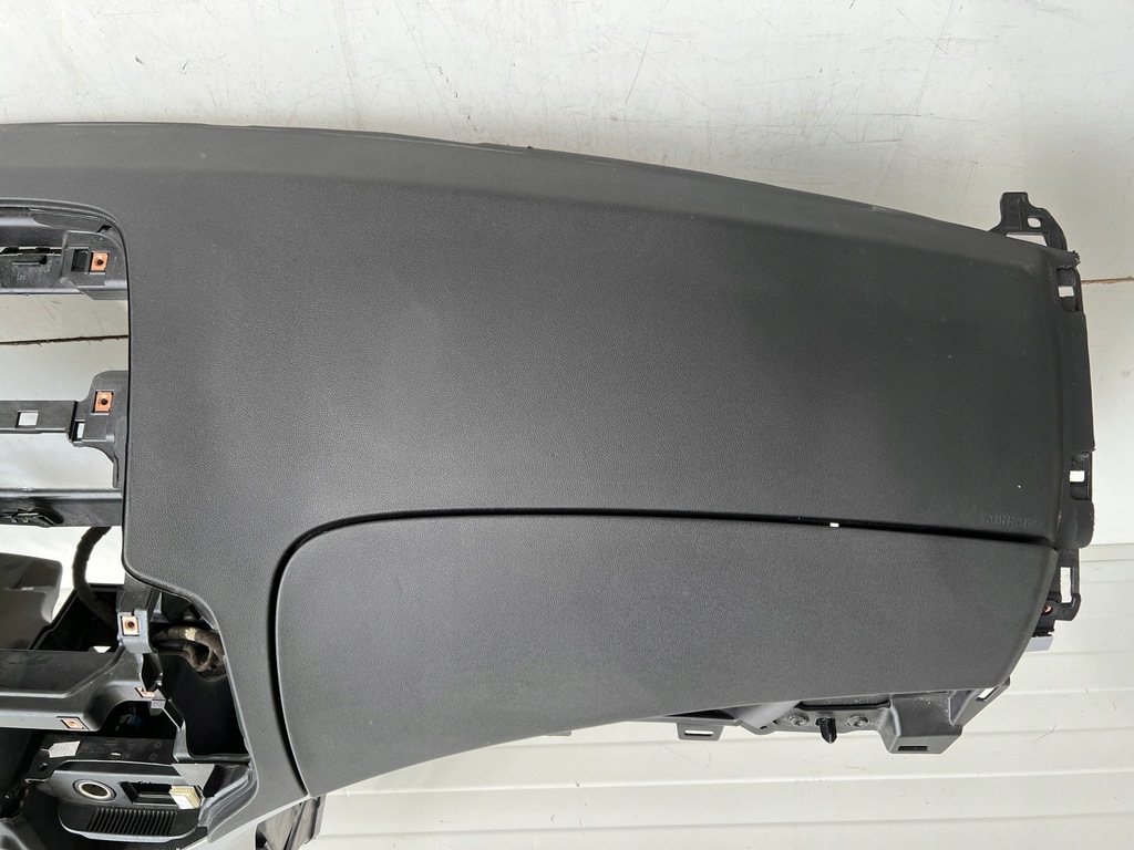 фото №11, Панель приладів консоль подушка безпеки ремені натягувачі opel zafira c