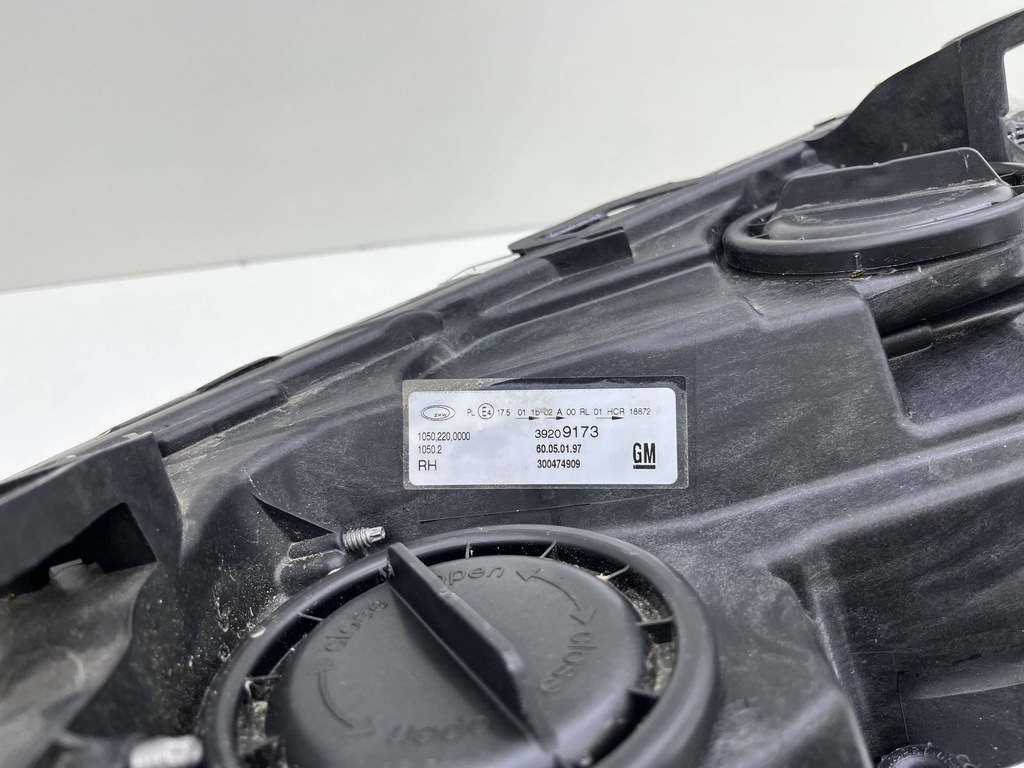 фото №11, Opel insignia b лампа правая перед europa 39209173