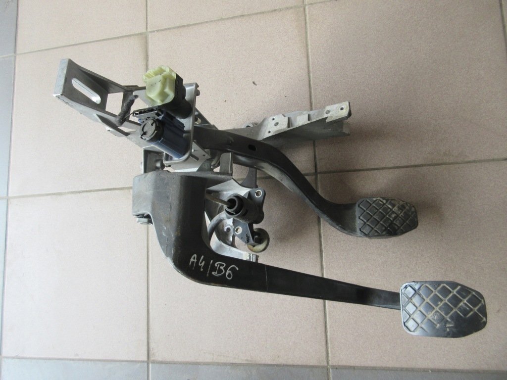 фото №1, Педаль педалі зчеплення гальма audi a4 b6 europa