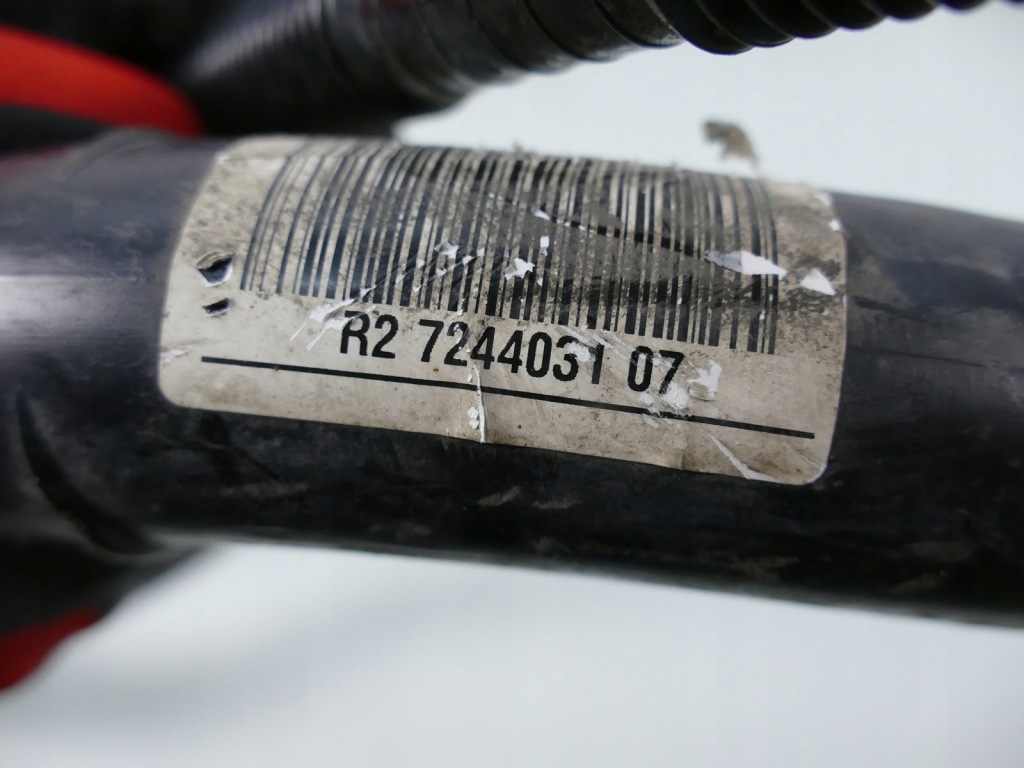 фото №3, Bmw 3 f31 f30 3.0 d заливна горловина пального труба заливної