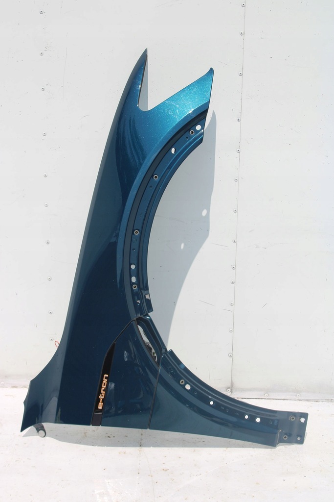 фото №13, Audi e tron перед matrix капот крила бампер передній лампи крила лампа