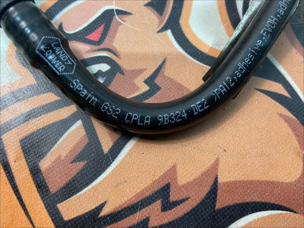 фото №3, Шланг топливный короткий range l405 cpla-9b324-de