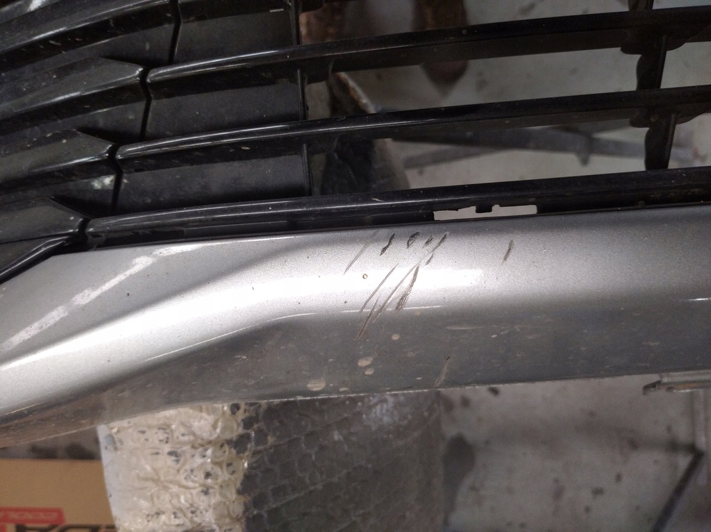 фото №11, Toyota auris 2019 бампер передній