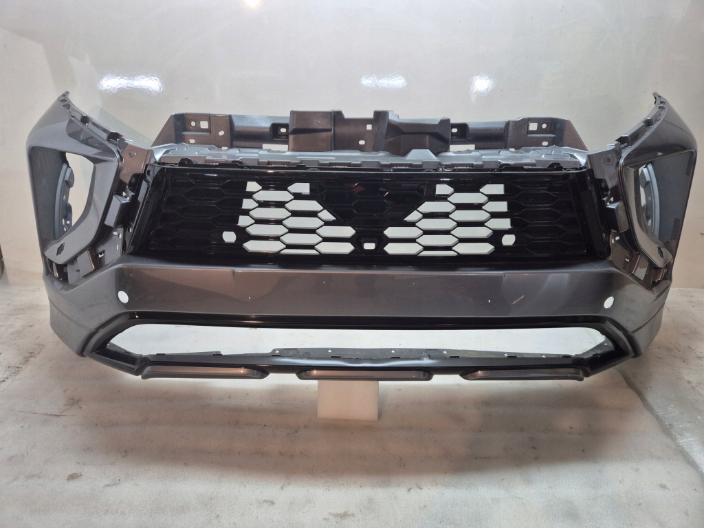 фото №2, Mitsubishi eclipse cross lift бампер перед решётка радиатора eclipse cross lift
